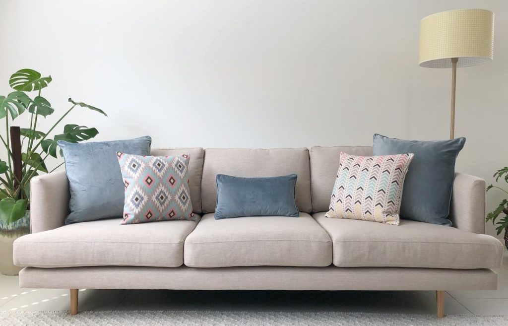 How Many Cushions Should You Put On A Sofa?